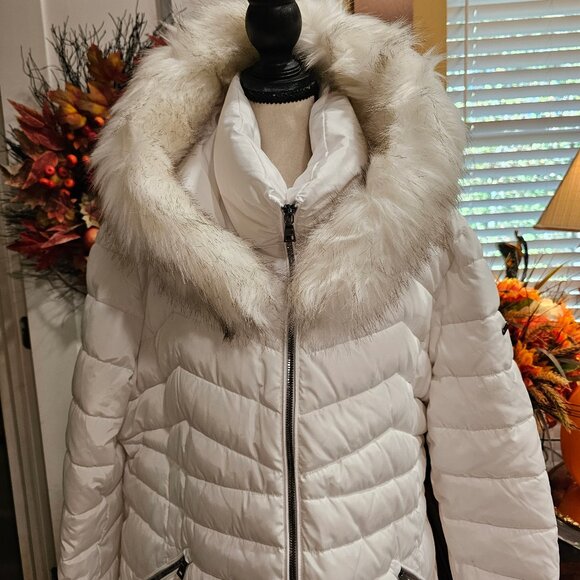 Laundry By Shelli Segal Faux Fur Trim Hood Puffer Down Coat White, XXL - Picture 9 of 12